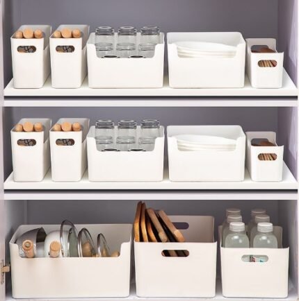 Plastic Kitchen supplies