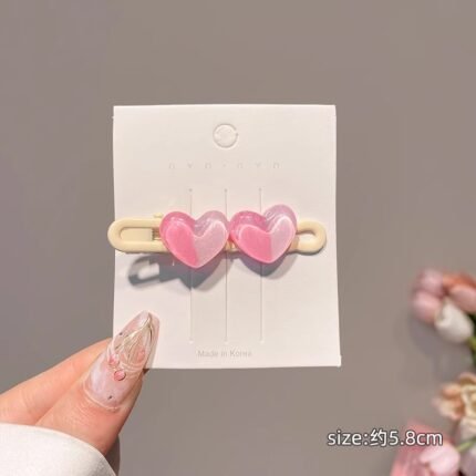Plastic hair clip